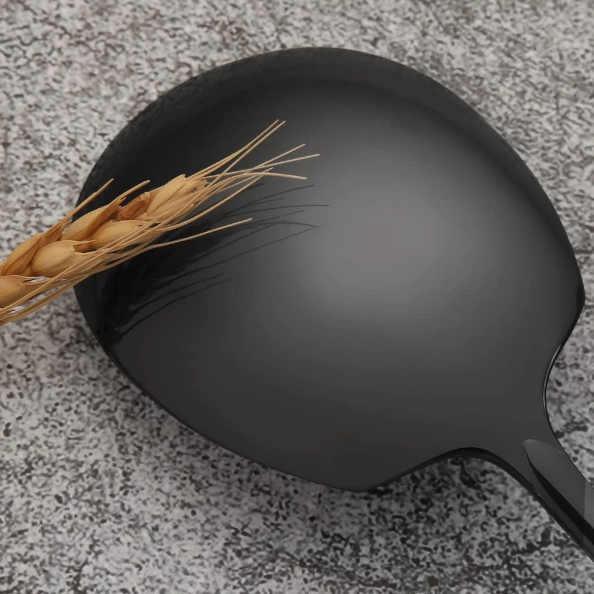 House Of Husk® Opscheplepel Set - Zwart - Serveerlepel - Groetelepel - Aardappellepel - 21cm - RVS - 4 Stuks 5 House Of Husk® Opscheplepel Set - Zwart - Serveerlepel - Groetelepel - Aardappellepel - 21cm - RVS - 4 Stuks - Afbeelding 5