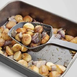 Joseph Joseph Scoop Plus Vergietlepel - Schuimspaan - Frituurschep 15 Joseph Joseph Scoop Plus Vergietlepel - Schuimspaan - Frituurschep -AMEFA Winkel 1200x1200 299