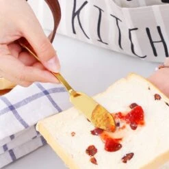 House Of Husk Botermesjes Set - Goud - RVS - Botermes - Smeermessen - Tapas Mesjes - 6 Stuks 9 House Of Husk Botermesjes Set - Goud - RVS - Botermes - Smeermessen - Tapas Mesjes - 6 Stuks -AMEFA Winkel 1200x1200 443