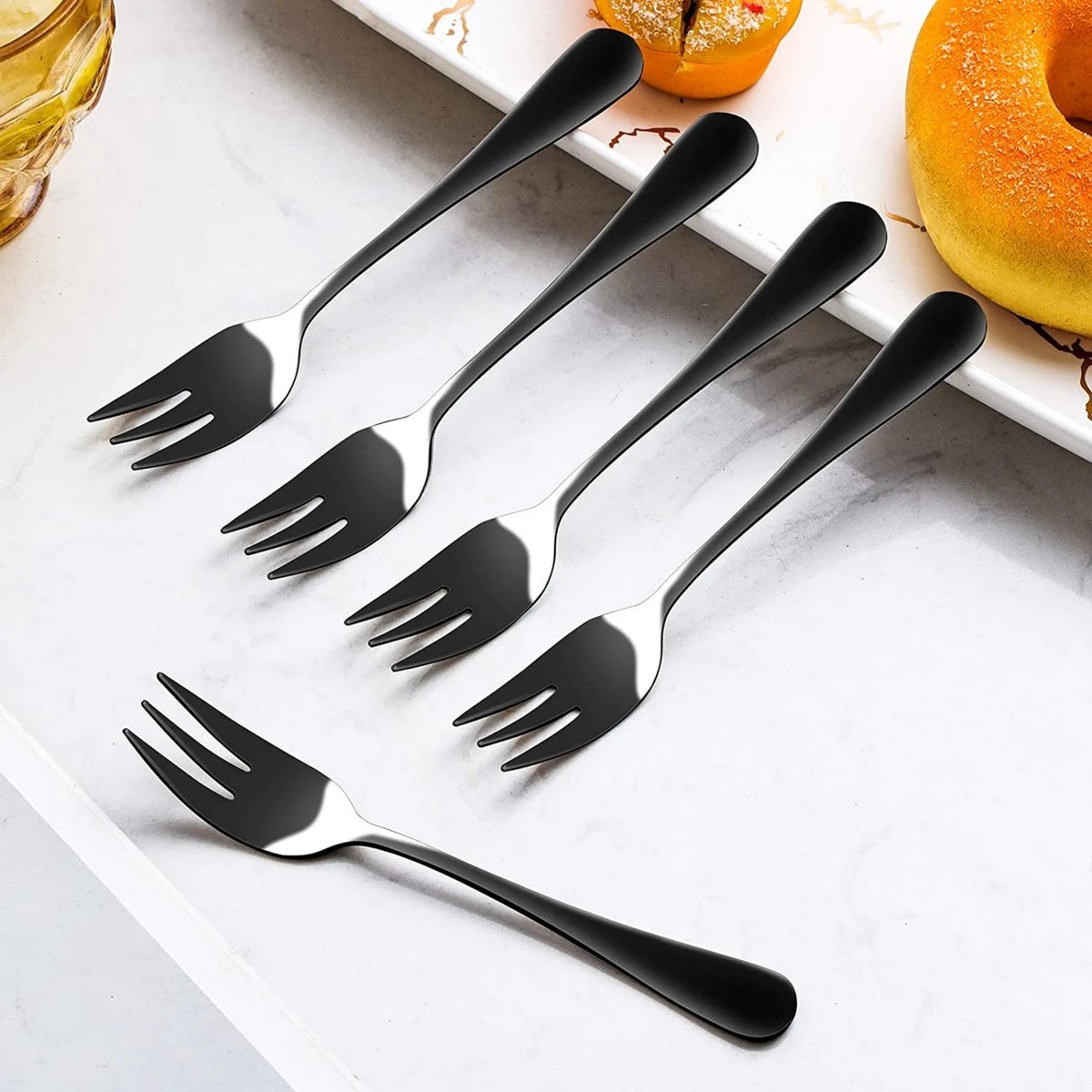 House Of Husk® Gebaksvorkjes - Dessertvorken - Taartvorkjes - Cocktailvorken - Klein Vorkjes - 12 Stuks - RVS - Zwart 3 House Of Husk® Gebaksvorkjes - Dessertvorken - Taartvorkjes - Cocktailvorken - Klein Vorkjes - 12 Stuks - RVS - Zwart - Afbeelding 3