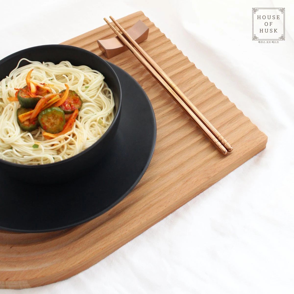 House Of Husk Chopsticks Set - Koreaanse Eetstokjes - Vaatwasserbestendig - RVS - 5 Paar - Rose Goud 4 House Of Husk Chopsticks Set - Koreaanse Eetstokjes - Vaatwasserbestendig - RVS - 5 Paar - Rose Goud - Afbeelding 4