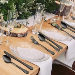 LaCardia Bestekset Glans Zwart – 24-delig Bestek – 6 Persoons – Bestek Zwart Voor 6 Personen 15 LaCardia Bestekset Glans Zwart – 24-delig Bestek – 6 Persoons – Bestek Zwart Voor 6 Personen -AMEFA Winkel 1200x1200 5