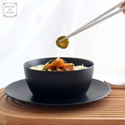 House Of Husk Chopsticks Set - Koreaanse Eetstokjes - Vaatwasserbestendig - RVS - 5 Paar - Zilver 13 House Of Husk Chopsticks Set - Koreaanse Eetstokjes - Vaatwasserbestendig - RVS - 5 Paar - Zilver -AMEFA Winkel 1200x1200 517