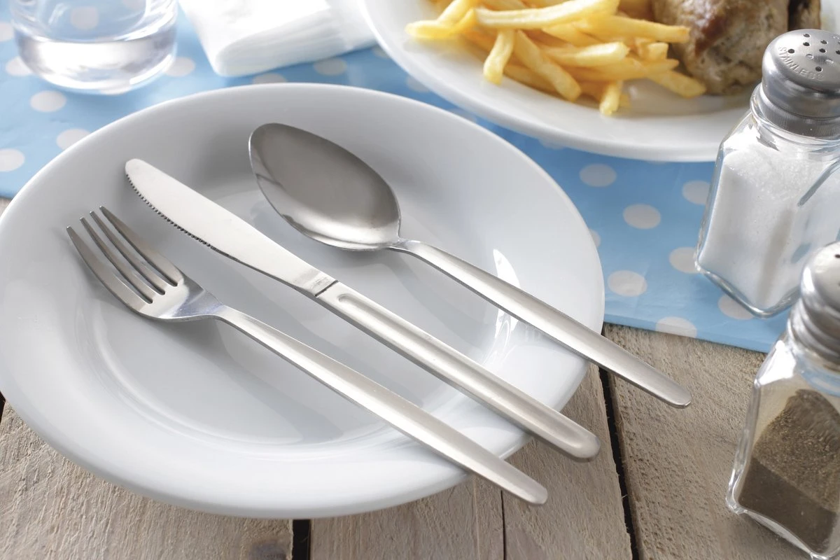 Hendi Tafelmessen - Budget Line - 18,3cm - RVS 18/0 ( Set Van 12 ) 2 Hendi Tafelmessen - Budget Line - 18,3cm - RVS 18/0 ( Set Van 12 ) - Afbeelding 2