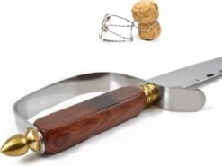 Dymund® Sabreer Sabel - RVS - Professioneel Champagnesabel - Incl. Bewaardoos - 44,5 Cm 9 Dymund® Sabreer Sabel - RVS - Professioneel Champagnesabel - Incl. Bewaardoos - 44,5 Cm -AMEFA Winkel 1200x901 2