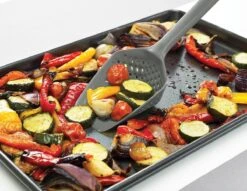 Joseph Joseph Scoop Plus Vergietlepel - Schuimspaan - Frituurschep 18 Joseph Joseph Scoop Plus Vergietlepel - Schuimspaan - Frituurschep -AMEFA Winkel 1200x930 2